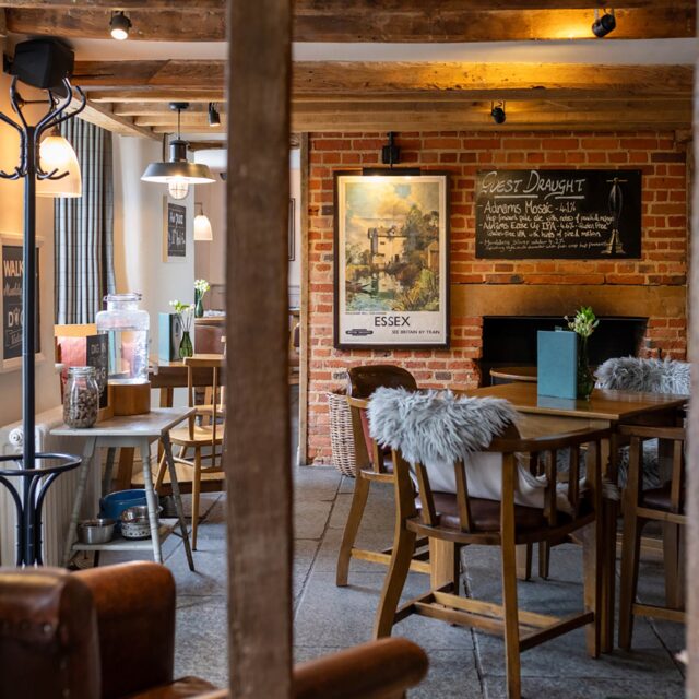 Expert website design agency for luxury restaurant and pub branding in Chelmsford.